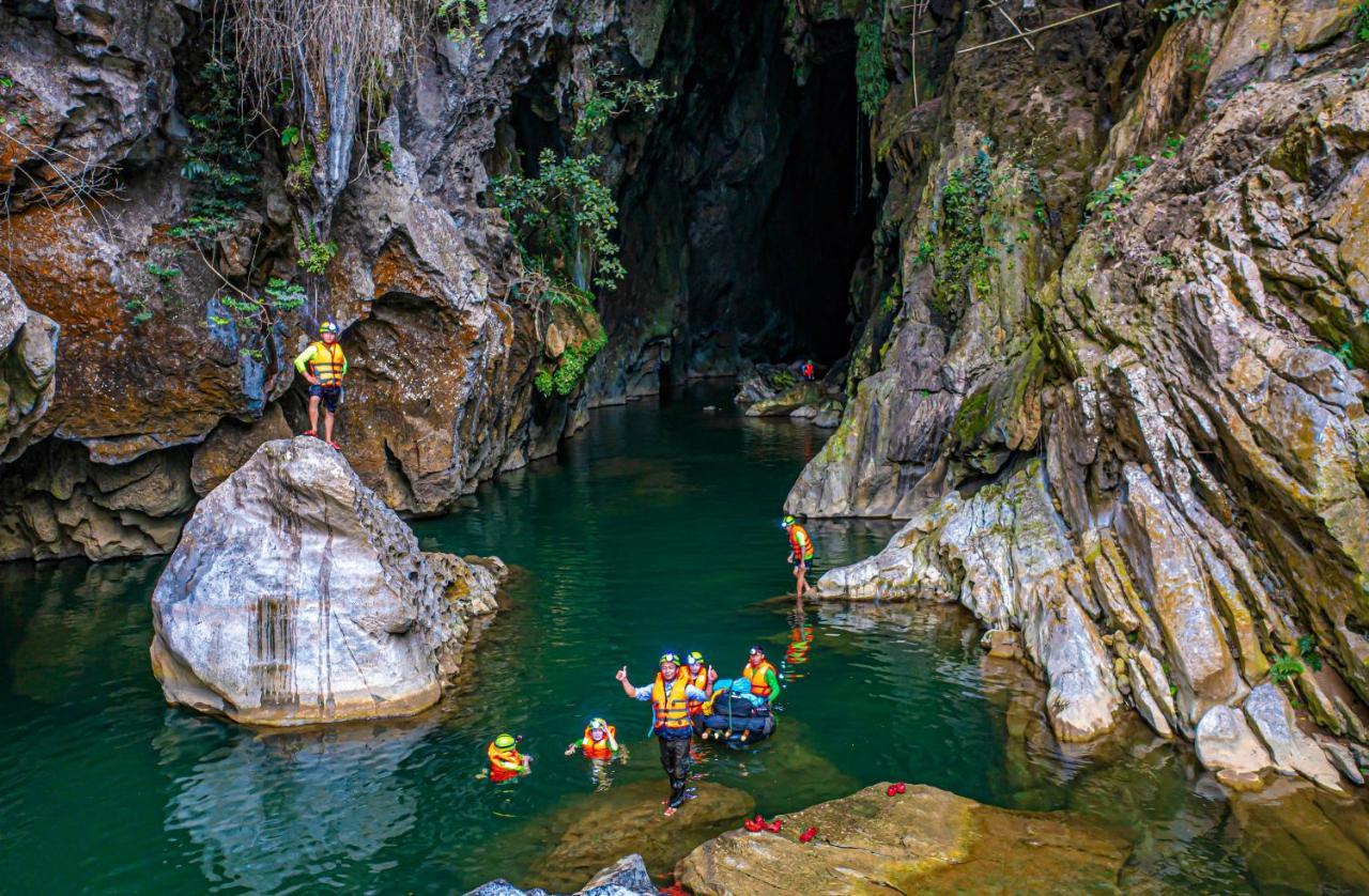 Greenland Backpackers Hostel Phong Nha Kültér fotó